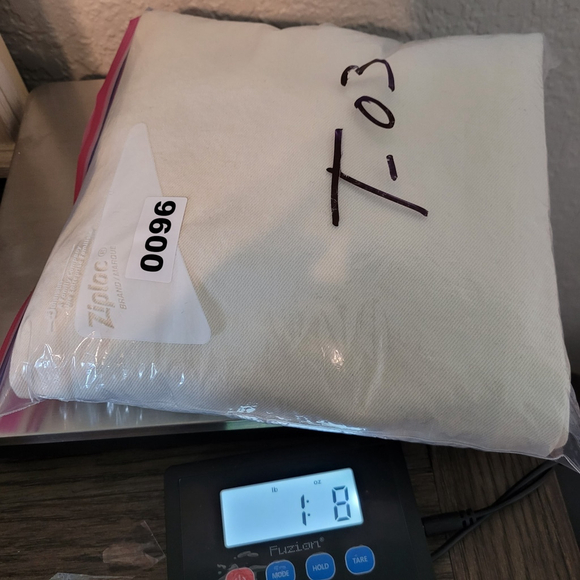 NWOT Apiece Apart Merida Cropped Straight-Leg Denim Jeans Size 24 Cream Cotton - Picture 9 of 14